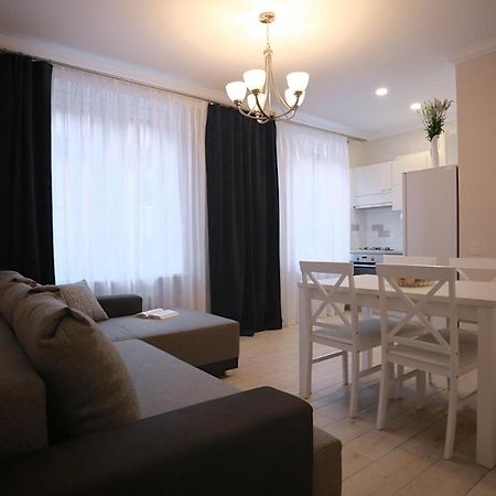Central Apartament II ไคลเพดา ภายนอก รูปภาพ