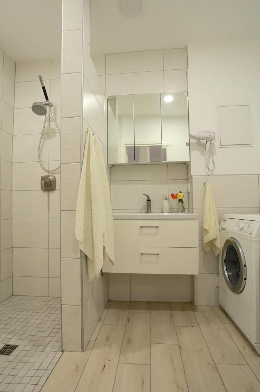 Central Apartament II ไคลเพดา ภายนอก รูปภาพ